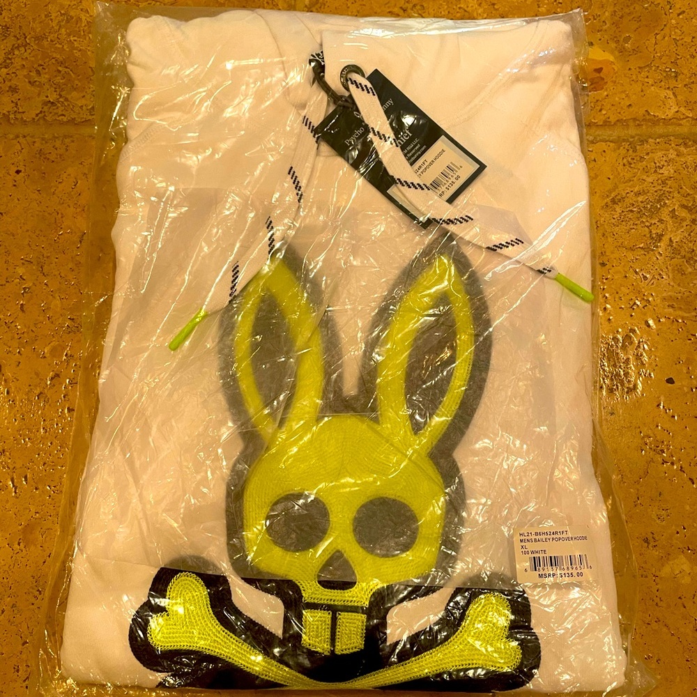 Psycho Bunny hooded sweatshirt, brand new with tags.